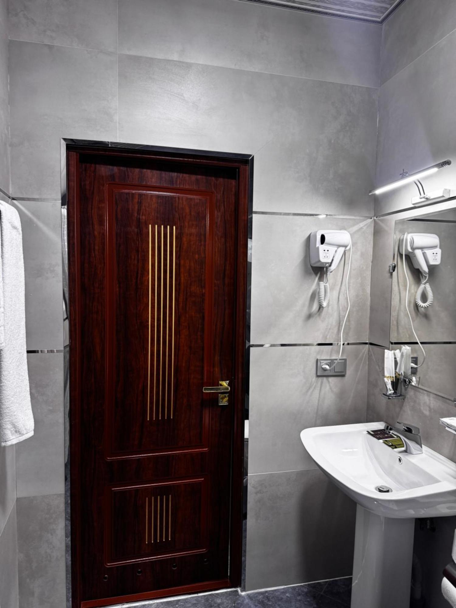 Salomat Guest House 撒马尔罕 外观 照片